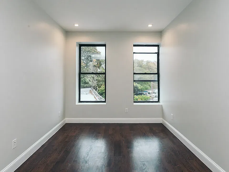 60-75 Myrtle Ave #3A