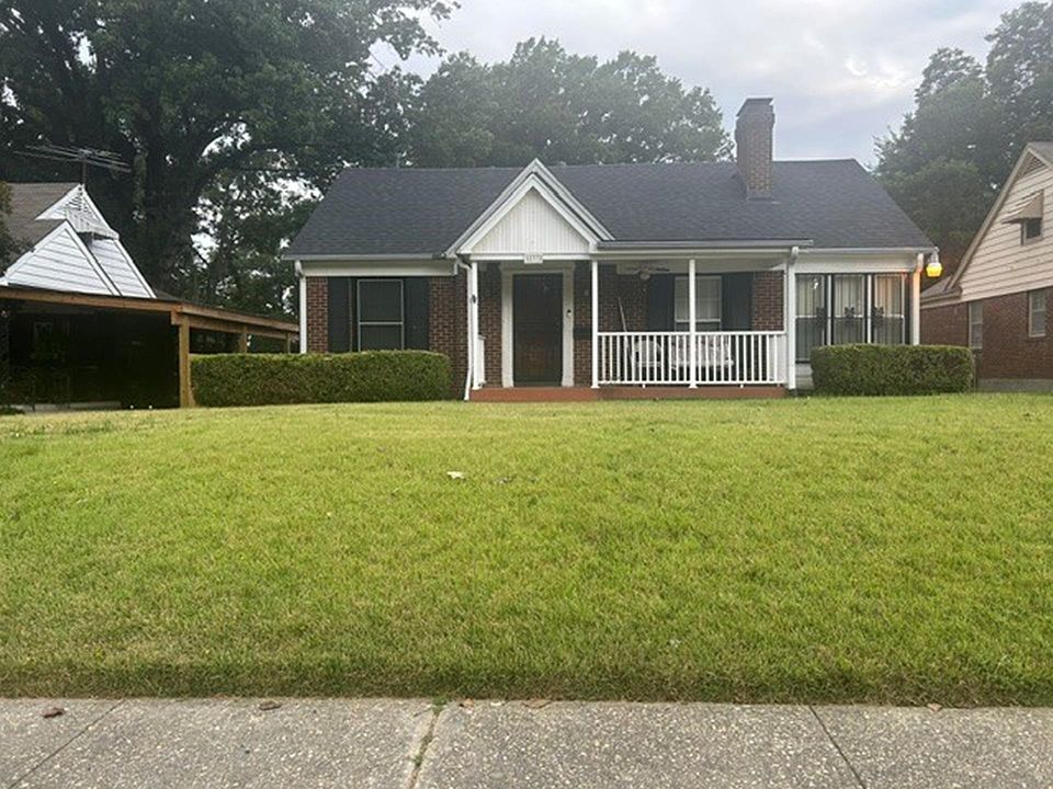 1st image of 237 E Edwin Cir
