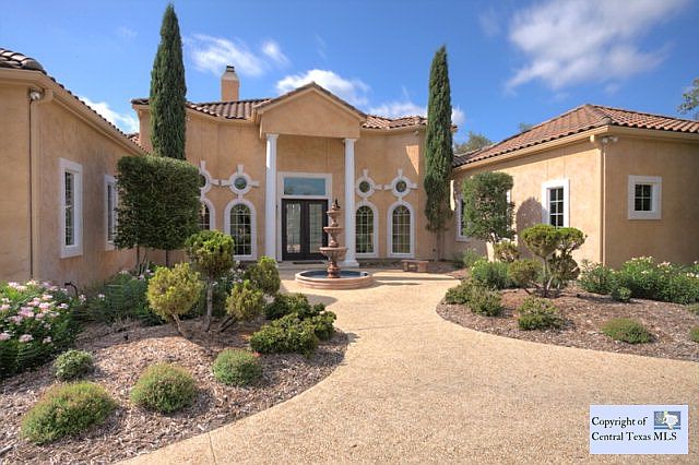 1st image of 355 River Forest Dr