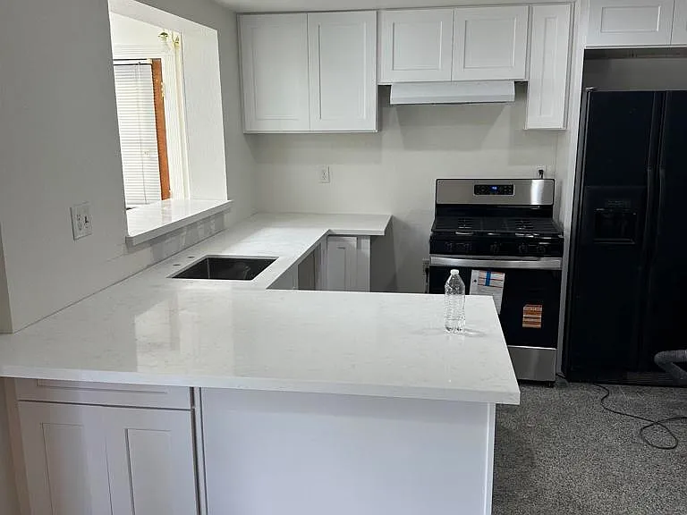1798 Sherbrooke St #1 — Photo 7