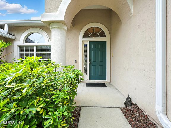 2nd image of 11931 MAGNOLIA FALLS Drive