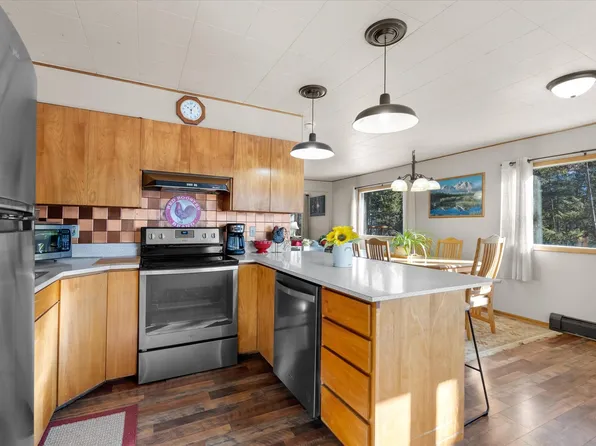 191 Stoner Creek Rd, Lakeside, MT 59922