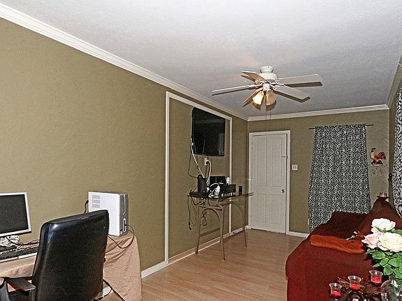 2nd image of 4208 Europa St