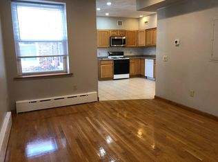 387 Hanover St #1A, Boston, MA 02113