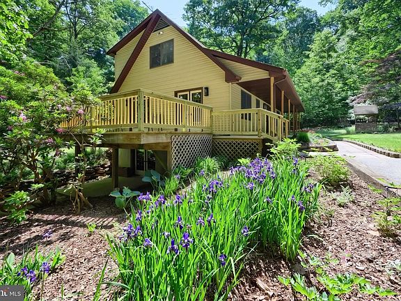 4th image of 2429 Tall Oak Ln