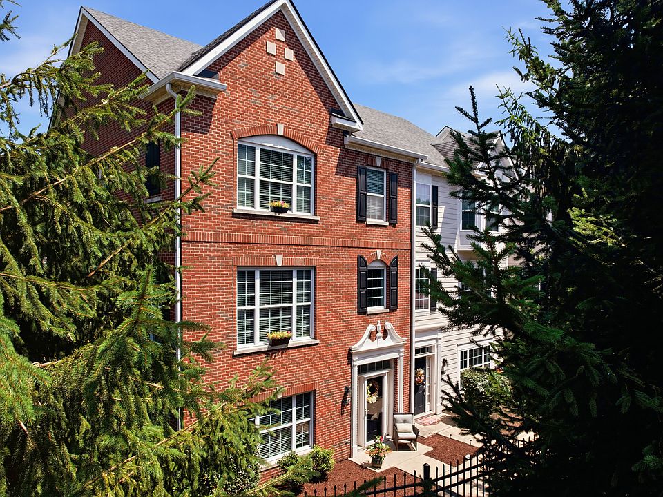 1st image of 2386 The Springs Dr #5