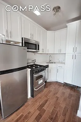 Rented by Compass | media 16