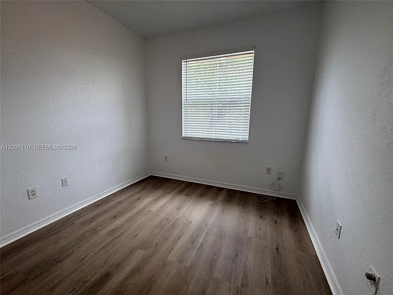 23703 SW 110th Pl #23703 — Photo 10