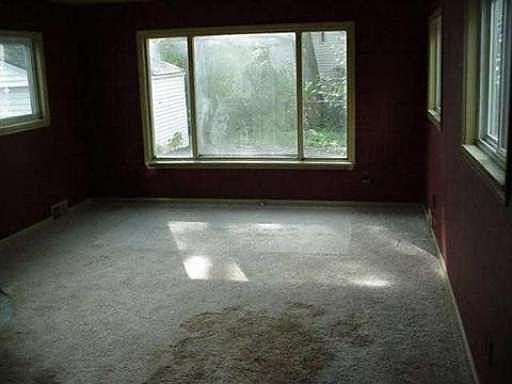 4th image of 20276 Elkhart St