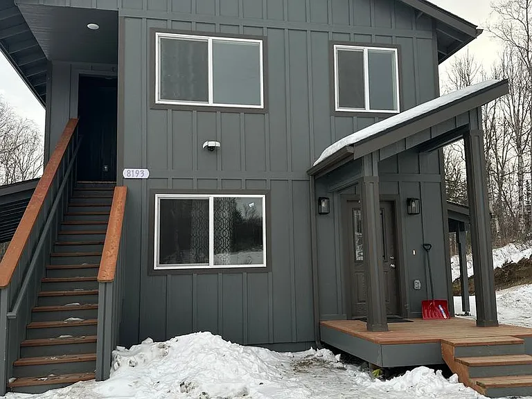 8193 N Mohawk St — Photo 3