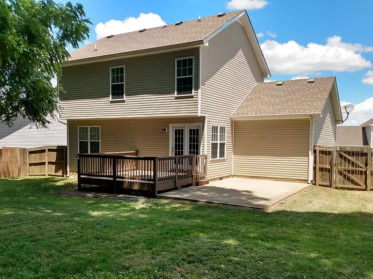 3428 Fox Meadow Way — Photo 8