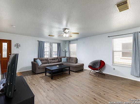 5th image of 1218 O Hara Dr