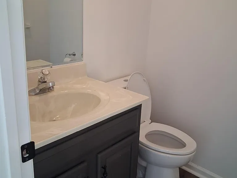 317 Bailey Rd #7 — Photo 9