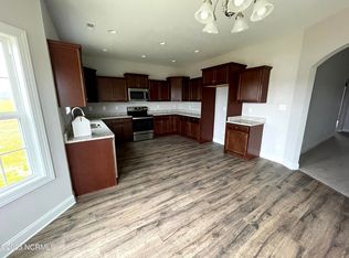 1008 Flounder Run, New Bern, NC 28562