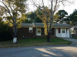 1201 Carlton Dr, Ozark, AR 72949