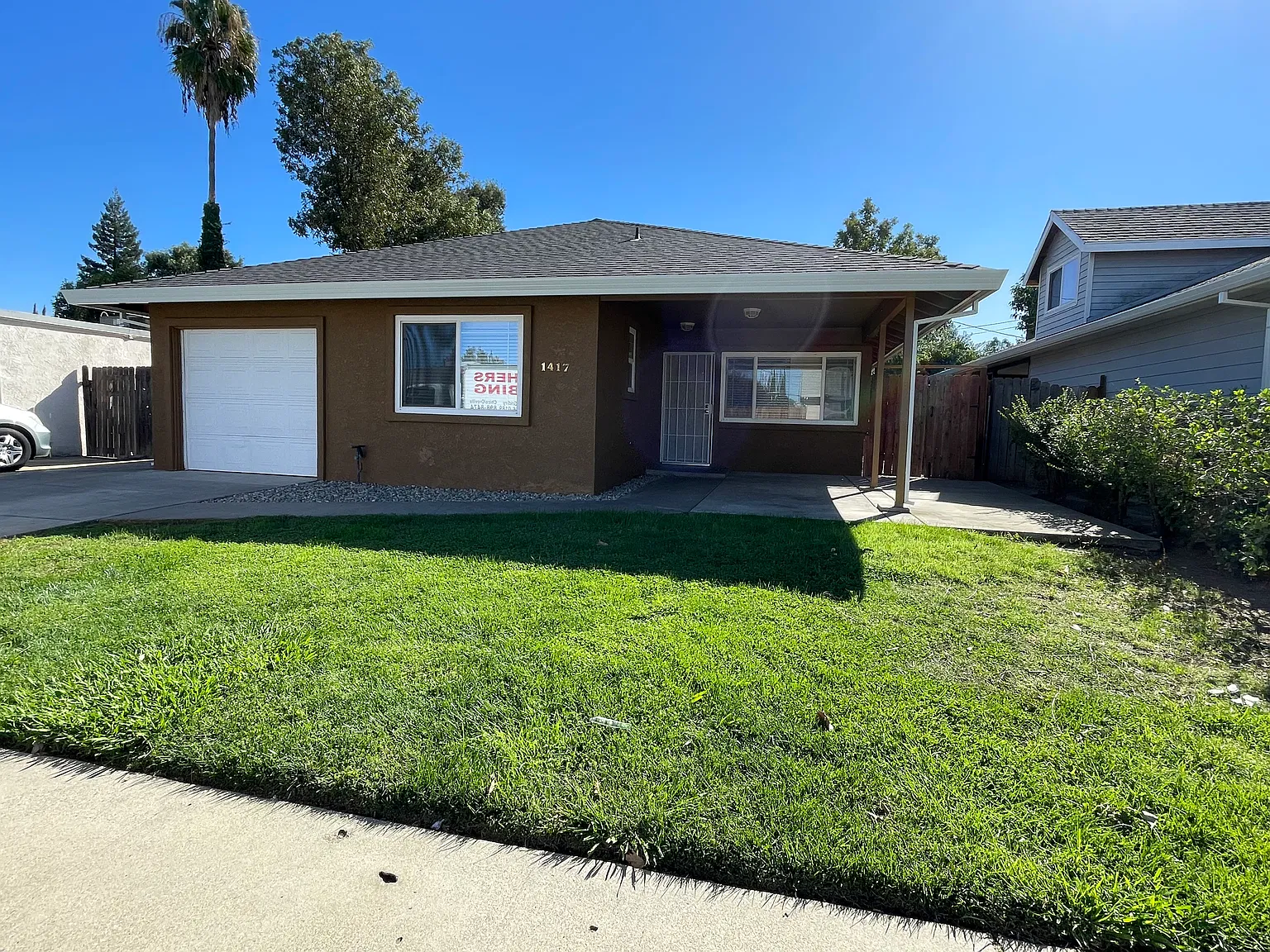 4 bed, 1171 sqft, $1,800 — Photo 1