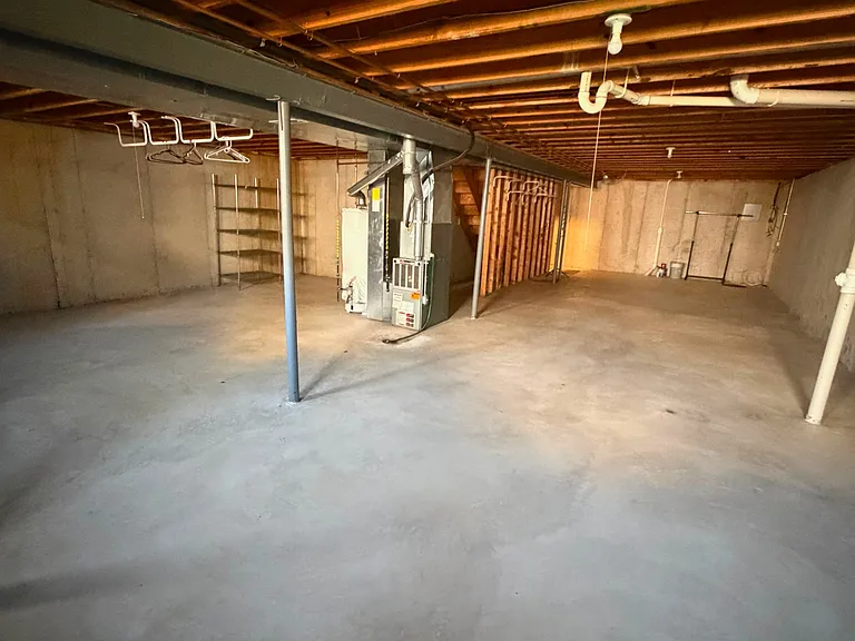 2048 Peine Forest Dr — Photo 7