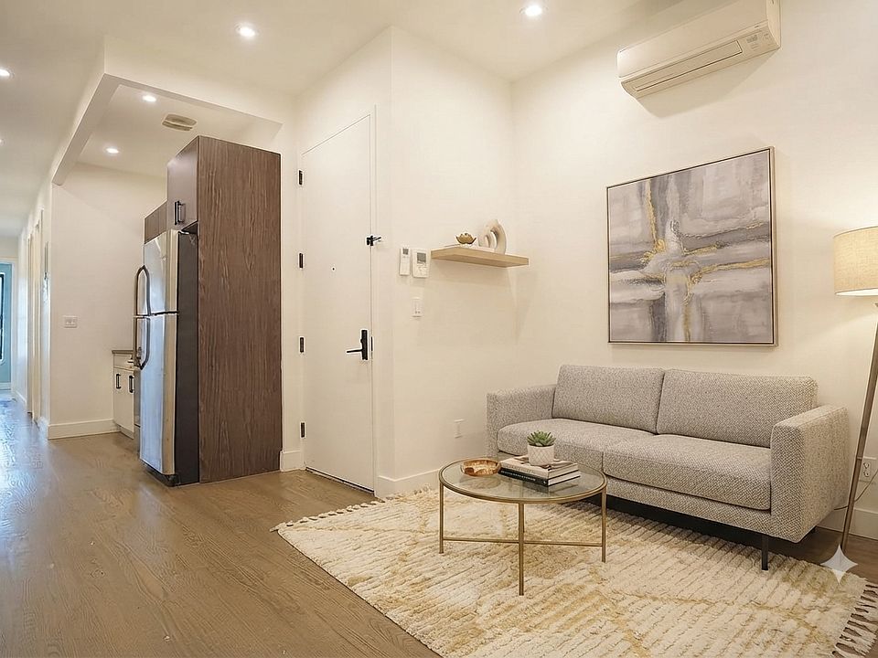 1st image of 659 Seneca Ave #2A