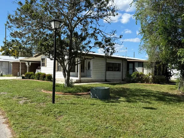 103 Oakridge Dr #836, Leesburg, FL 34788