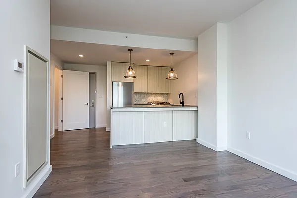 Rented by Nooklyn NYC LLC | media 14