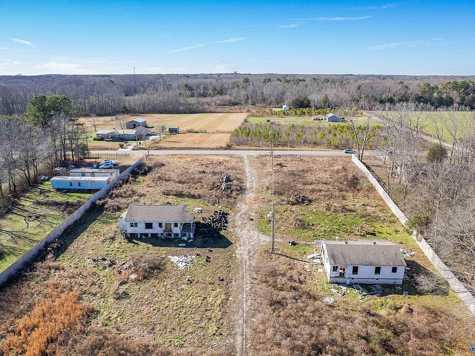 1st image of 1589 Scott Rd