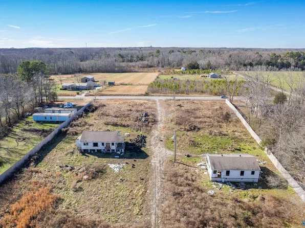 1589 Scott Rd, Hazel Green, AL 35750