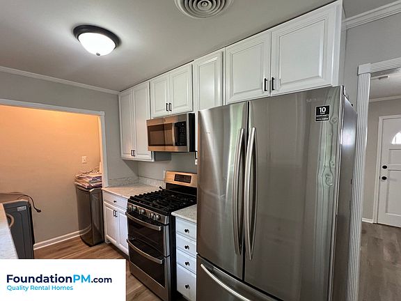 5th image of 4485 Dunn Ave