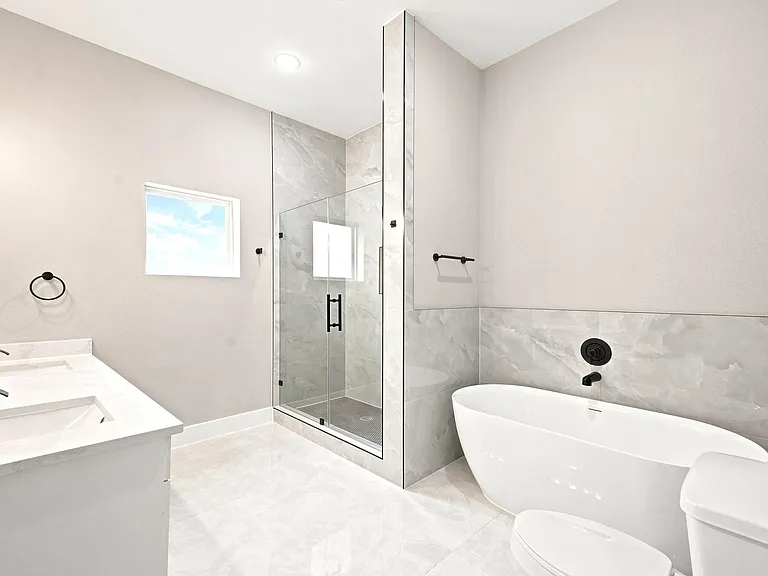 2610 Liguria Ln — Photo 19