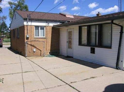 2nd image of 21318 Masonic Blvd