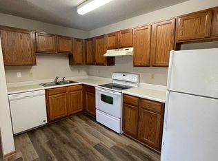 1201 E Bell Ave APT 3, Des Moines, IA 50315