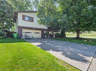 431 E 245th St, Euclid, OH 44123