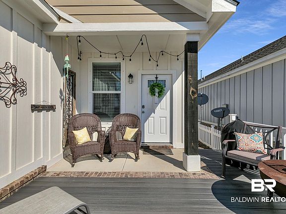 2nd image of 4211 Lauder Ln