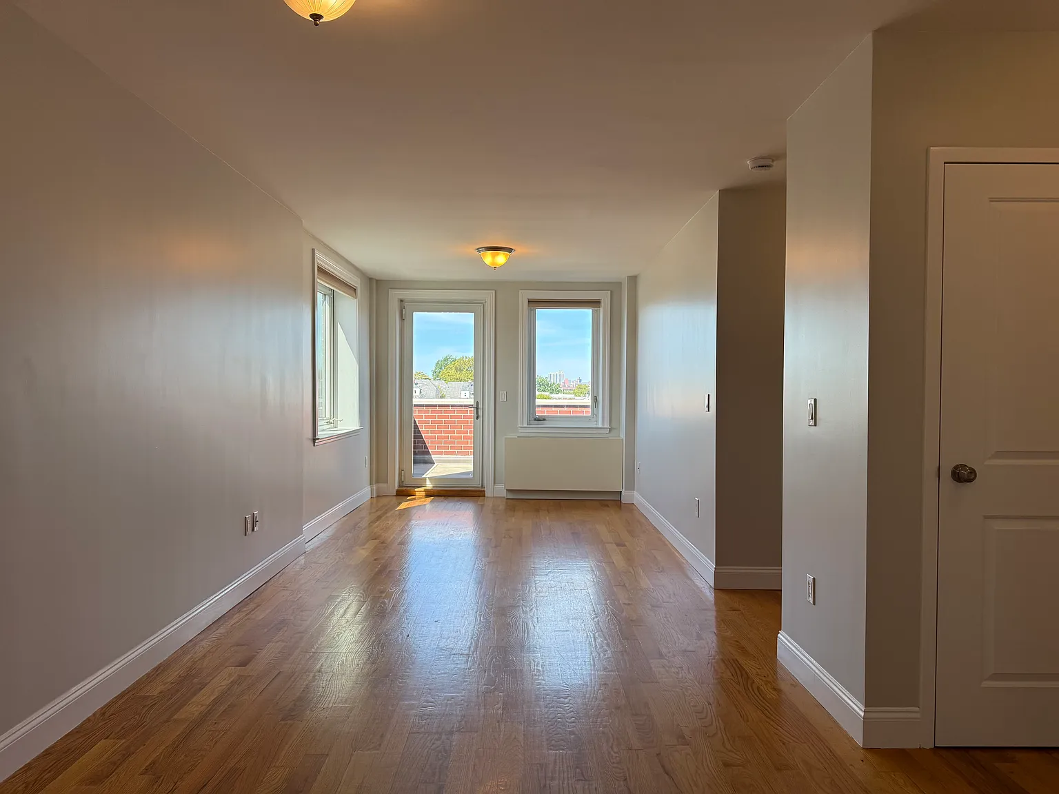20-12 31st Street — Photo 3