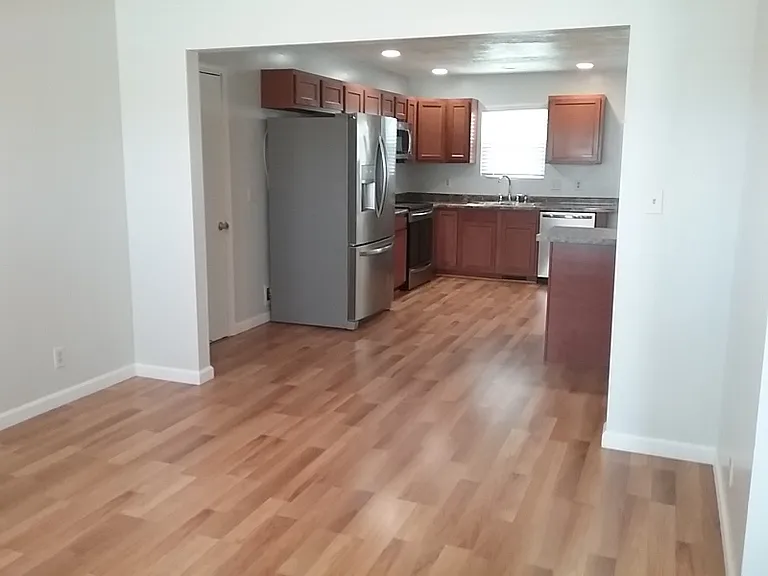 12620 Kenai Dr — Photo 2
