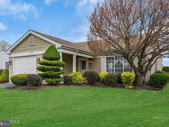 36 Mansfield Ave, Manchester, NJ 08759