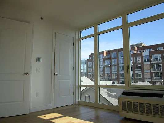 Rented by RES New York | media 44