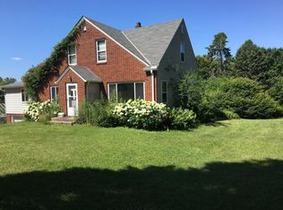 2599 Snelling Curv, Roseville, MN 55113