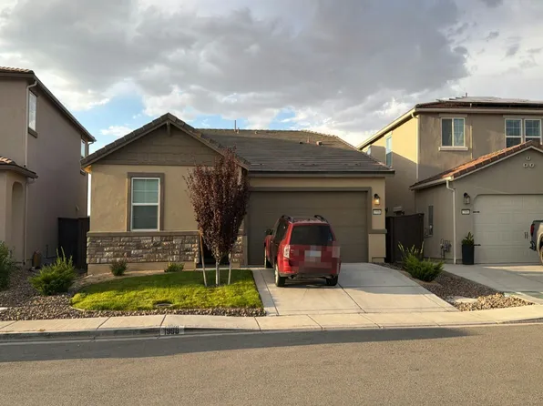 1998 Neuer Dr, Sparks, NV 89436