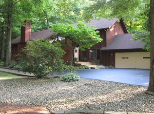 7434 Brookwood Dr, Brookfield, OH 44403