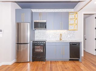 31 Garden St #2, Brooklyn, NY 11206