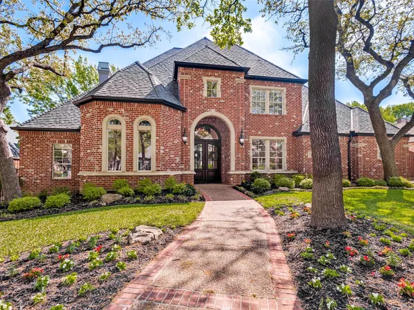 805 Huntington Ct, Southlake, TX 76092