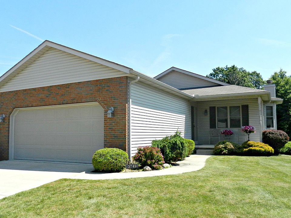 1st image of 3745 Dornoch Dr