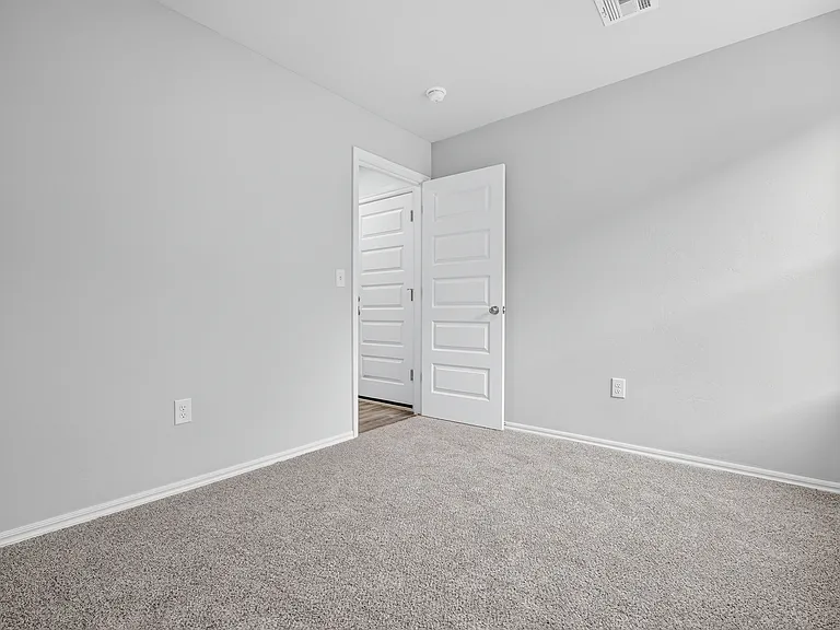 9608 Stallion Dr — Photo 21