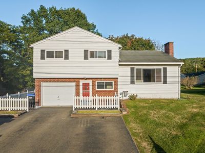 809 Murray Hill Rd, Vestal, NY, 13850