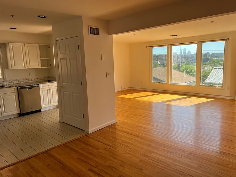 8911 Riverside Pl #1 — Photo 22