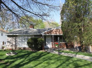 941 Split Rock Rd, Pelham, NY 10803