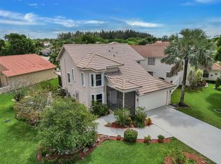 10369 Islander Dr, Boca Raton, FL 33498