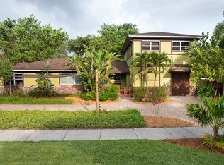 496 W Davis Blvd, Tampa, FL 33606