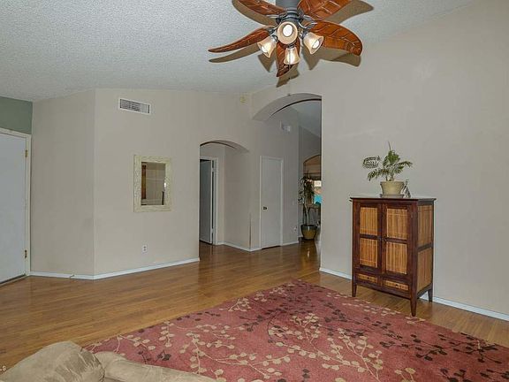 5th image of 8510 W Dreyfus Dr