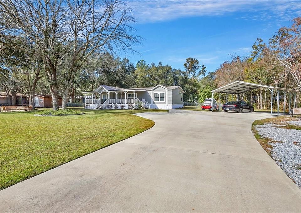 1st image of 77 Plumrose Ln